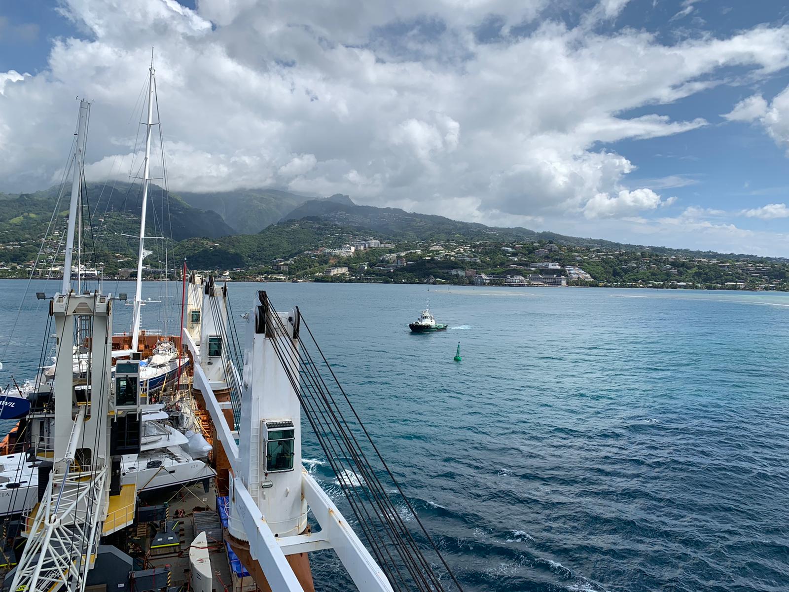 Image:Jack Landsmeer's photo – taken near Papeete, Tahiti, onboard the MV Dolfijngracht (Spliethoff) – won him 'Most beautiful photo of Maritime Week'. Image: Jack Landsmeer