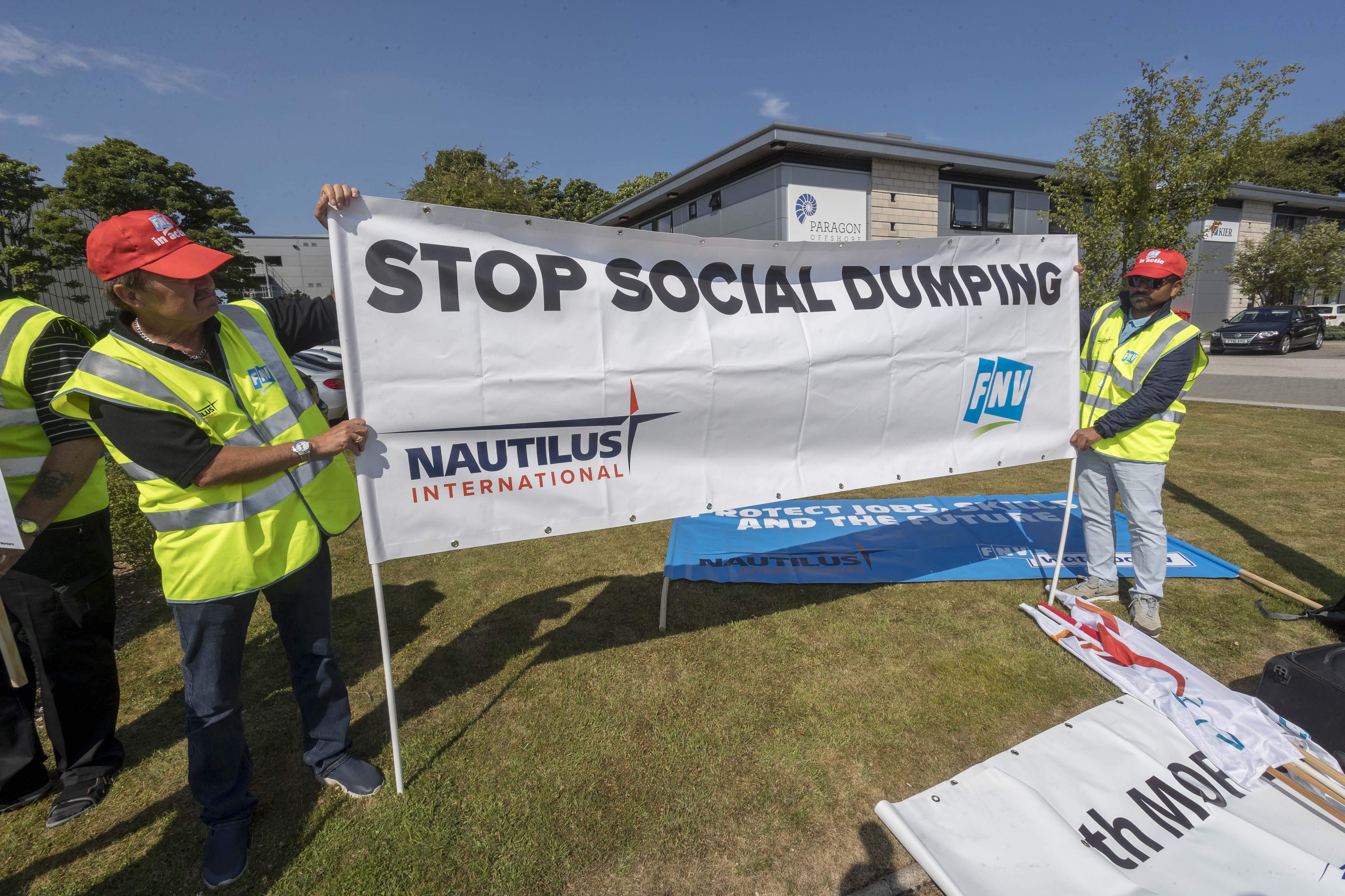 Image:Stop social dumping