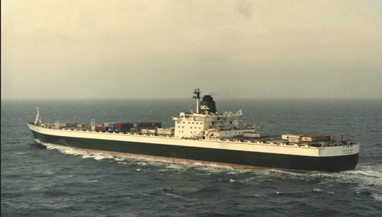Image:Powerful containership Tokyo Bay has evoked a wave of responses from former crew - some even calling it the party ship! The responses have helped us build a new feature of the Nautilus Ships of the Past online hub: Memories, where readers are sharing their stories and building a lively online community.