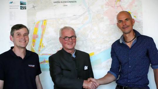 Image:Nautilus shaking hands on a river cruise CBA in May 2022, with: Nautilus industrial organiser Piet Dörflinger (left), Sea Chefs Holding Group director Michael Knauer, Nautilus national
secretary Holger Schatz. Image: Nautilus International

