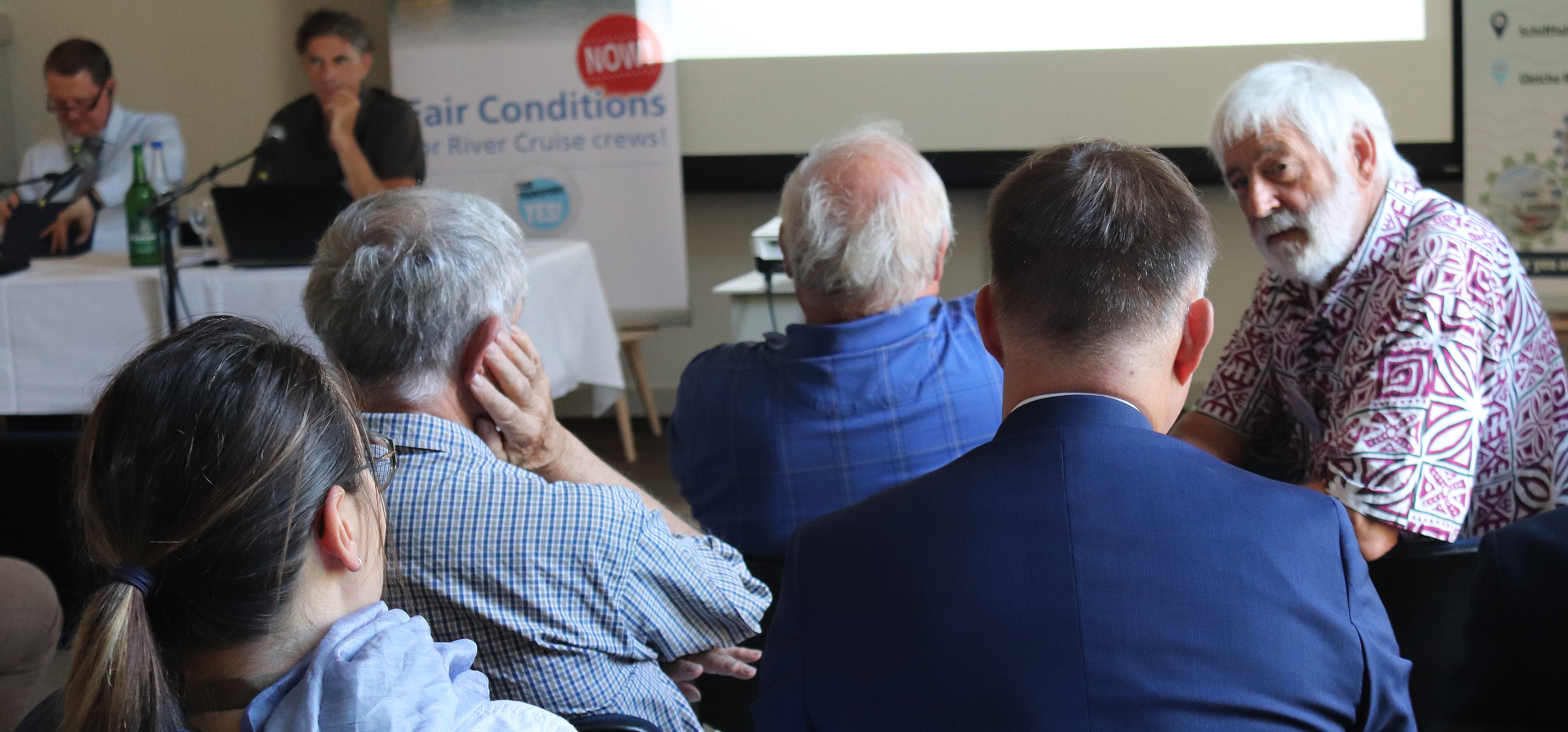 Image:Annual seminars and branch meetings are held for members at the Swiss branch.