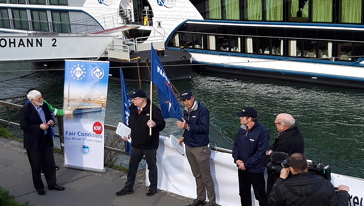 Image:The lucrative Rivercruise industry still often fails to adequately reward or properly treat its staff.