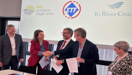 Image:Union officials and industry representatives at the signing of the agreement on 6 March. From left to right: Daniel Buchmüller, IG RiverCruise; Maira van Helvoirt, EBU; Jacques Kerkhof, president of the ETF Inland Waterways Section; Arno Reitsma, president, IG RiverCruise; Myriam Chaffart of the ETF Inland Waterways Section. Image: EBU