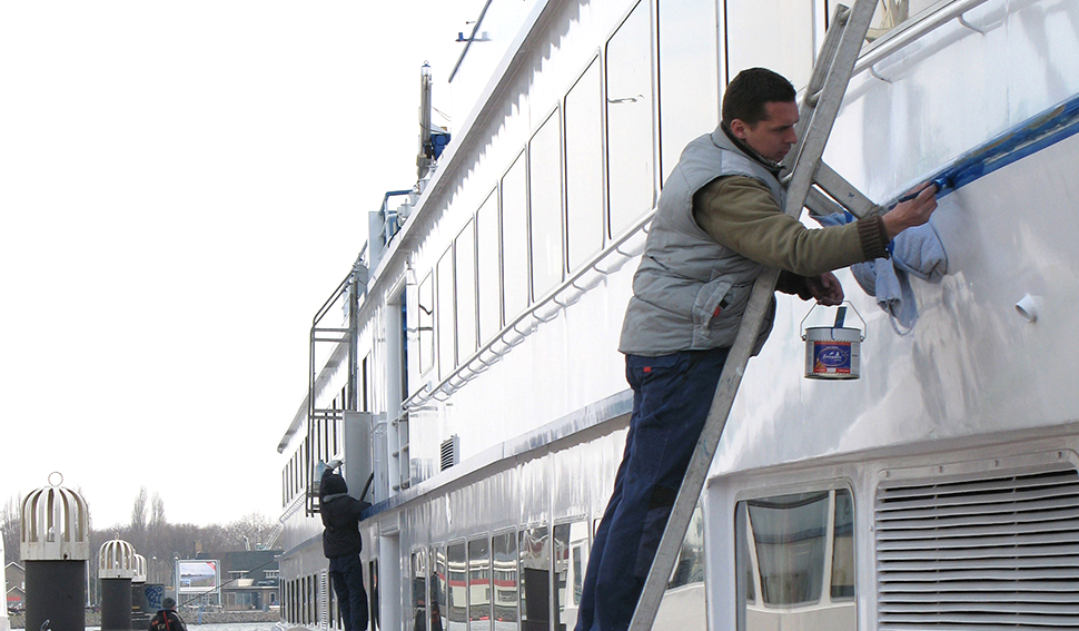 Image:Contribute to a better understanding of labour conditions in river cruise by taking the survey. Image: Nautilus International