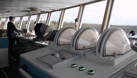 Image:NASA quantum technology used in measuring 'marsquakes' will be used in new UK research aiming to improve maritime navigation. The new technology will allow navigation that not only relies on satellite signals but is able to measure the localised gravity field and match to gravity maps to establish a vessel's precise location. It addresses a key Maritime 2050 navigation safety issue. Image: Birmingham University