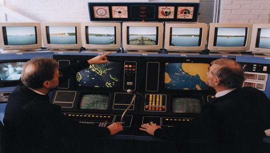 Image:A 'second generation bridge simulator at Warsash. Image: Solent University