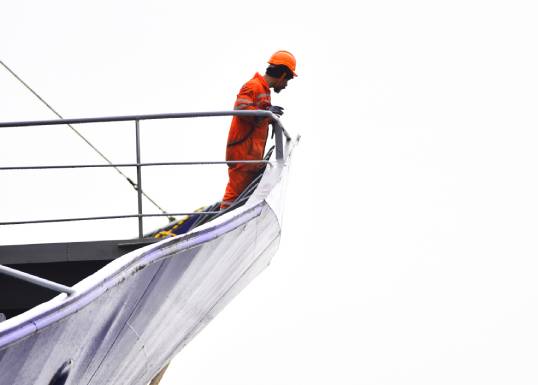 Image:Do you know someone who has made a difference by providing an exceptional level of welfare service to seafarers, either in a voluntary or professional capacity? Show your appreciation by nominating them for an award. Image: Danny Cornelissen