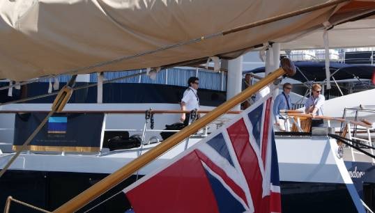 yacht_crew_yacht_show_nautilus_international_web.jpg