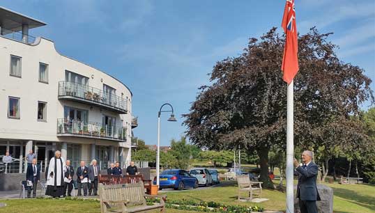 mariners_park_red_ensign_ceremony_3_capt_alex_harrison_2022_web.jpg